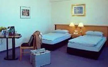 فندق Am Suedtor 3*