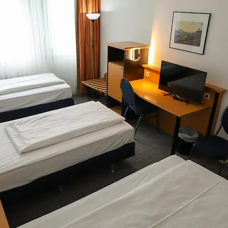 Hotell Am Suedtor 3*