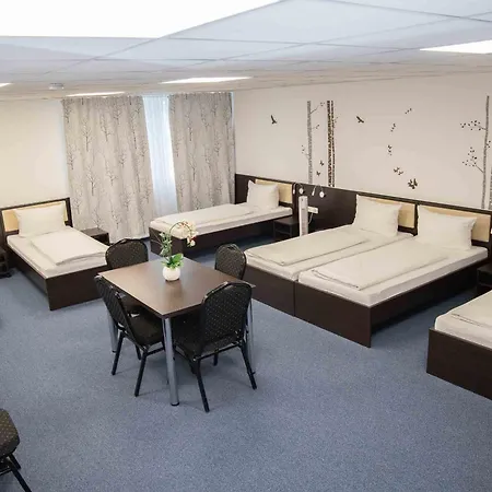 アム ズトア ホテル