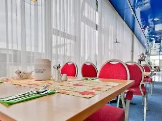 酒店 埃姆南门酒店